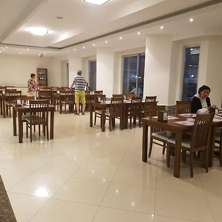 Grand Atilla فندق